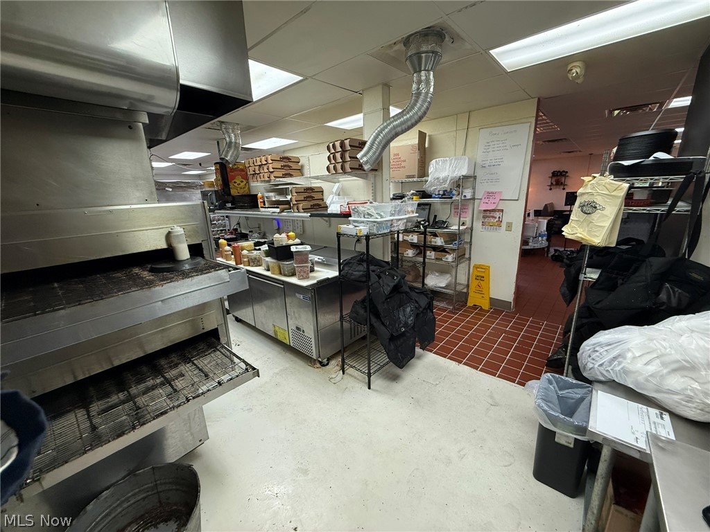 205 Commercial Avenue SE New Philadelphia OH 44663