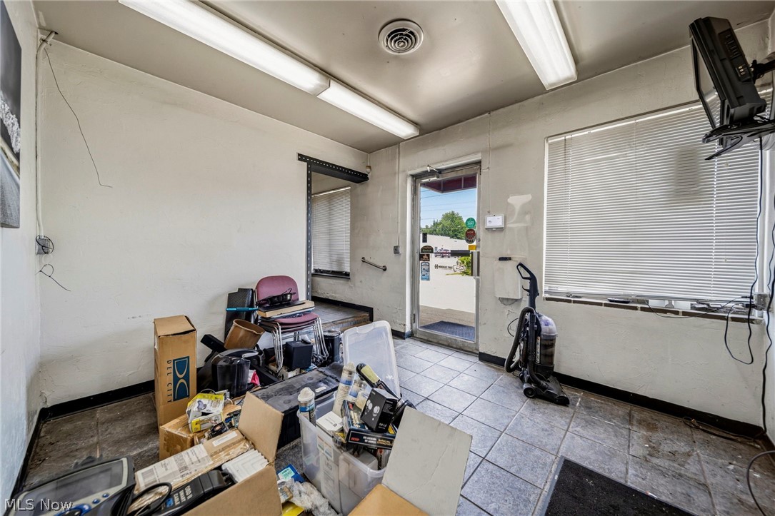 4310 Mayfield Road South Euclid OH 44121