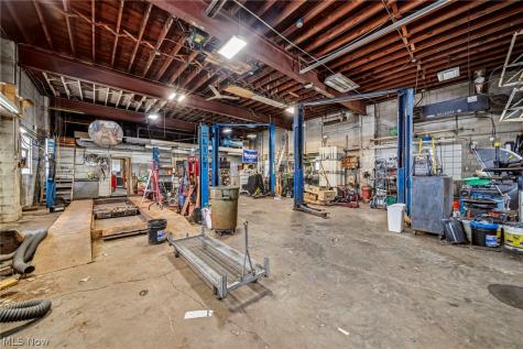 4310 Mayfield Road South Euclid OH 44121