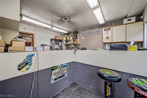 4310 Mayfield Road South Euclid OH 44121