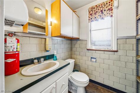 4310 Mayfield Road South Euclid OH 44121