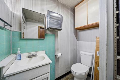 4310 Mayfield Road South Euclid OH 44121