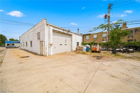 4310 Mayfield Road South Euclid OH 44121