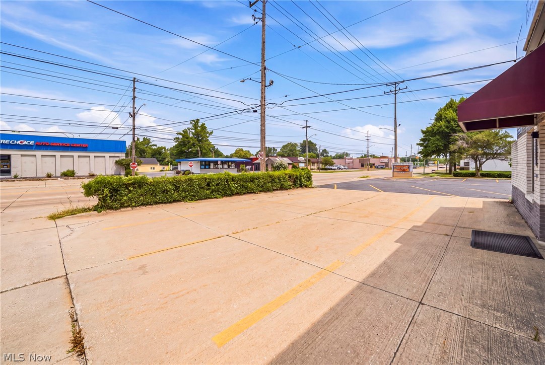 4310 Mayfield Road South Euclid OH 44121