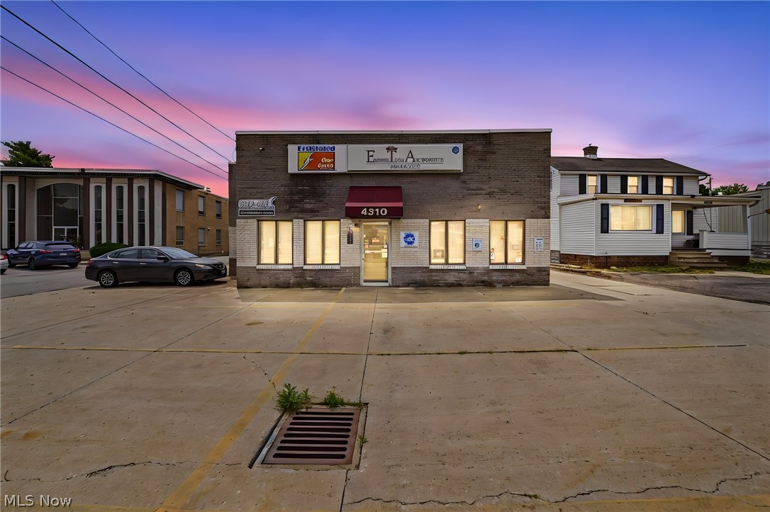 4310 Mayfield Road South Euclid OH 44121