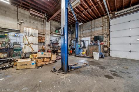 4310 Mayfield Road South Euclid OH 44121