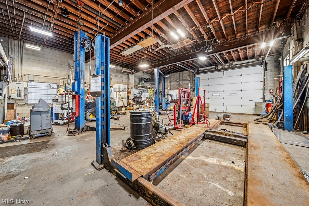 4310 Mayfield Road South Euclid OH 44121