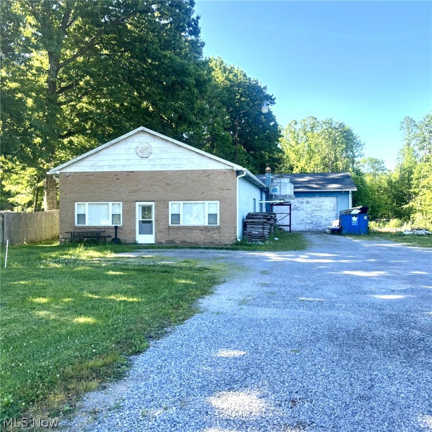 5551 E Calla Road New Middletown OH 44442