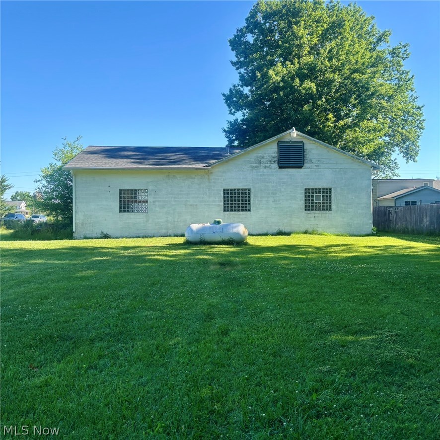 5551 E Calla Road New Middletown OH 44442