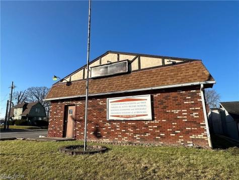 230 N Main Street Niles OH 44446