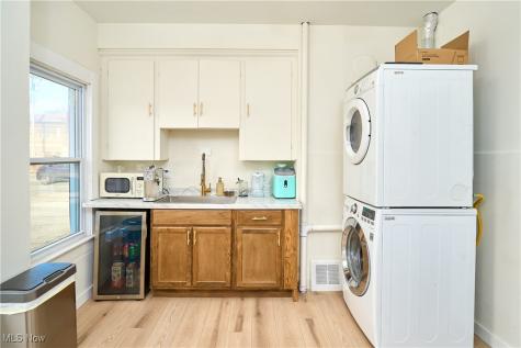 5432 State Road Parma OH 44134