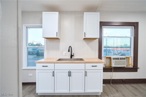 5432 State Road Parma OH 44134