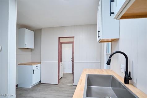 5432 State Road Parma OH 44134