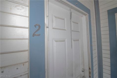 7924 Harvard Avenue Cleveland OH 44105