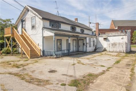 7924 Harvard Avenue Cleveland OH 44105