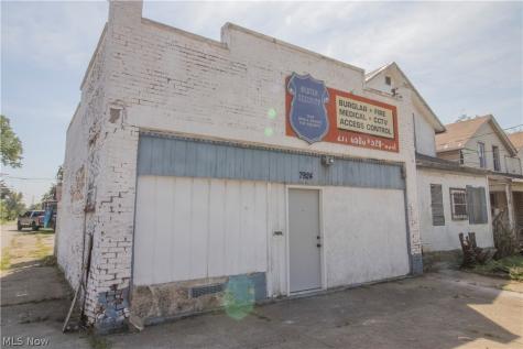 7924 Harvard Avenue Cleveland OH 44105