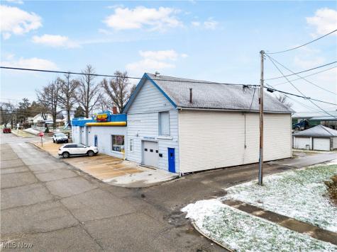 308 E Main Street Carrollton OH 44615