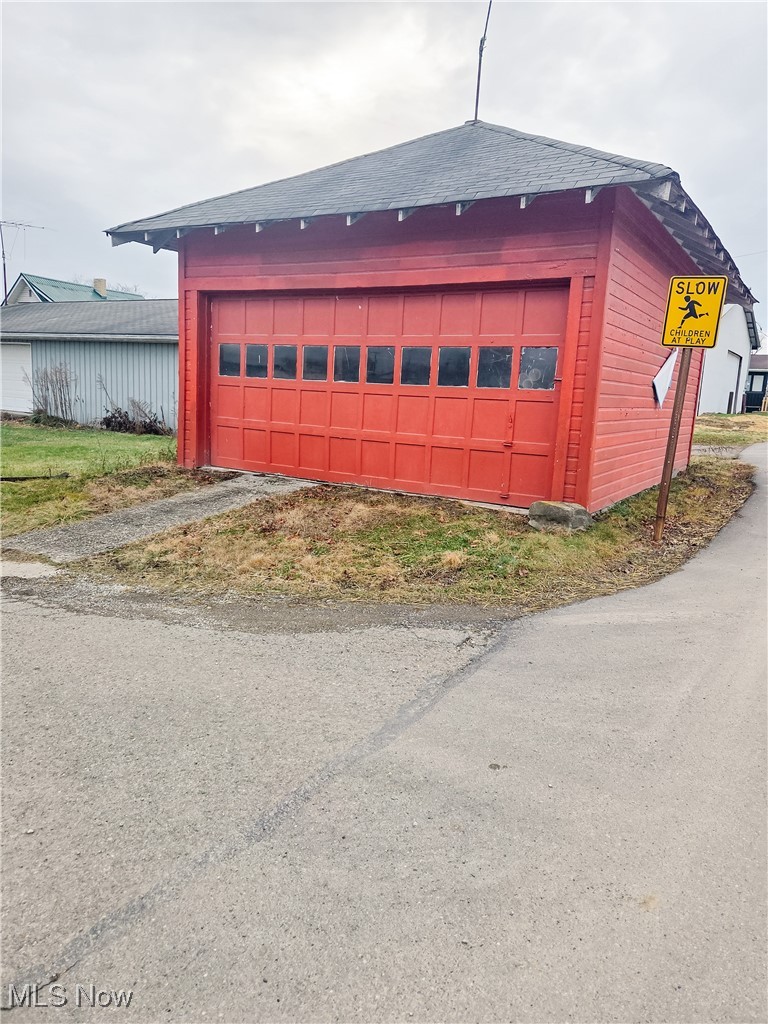 218 E Muskingum Street Freeport OH 43973