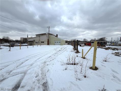 816 Cleveland Avenue NW Canton OH 44702