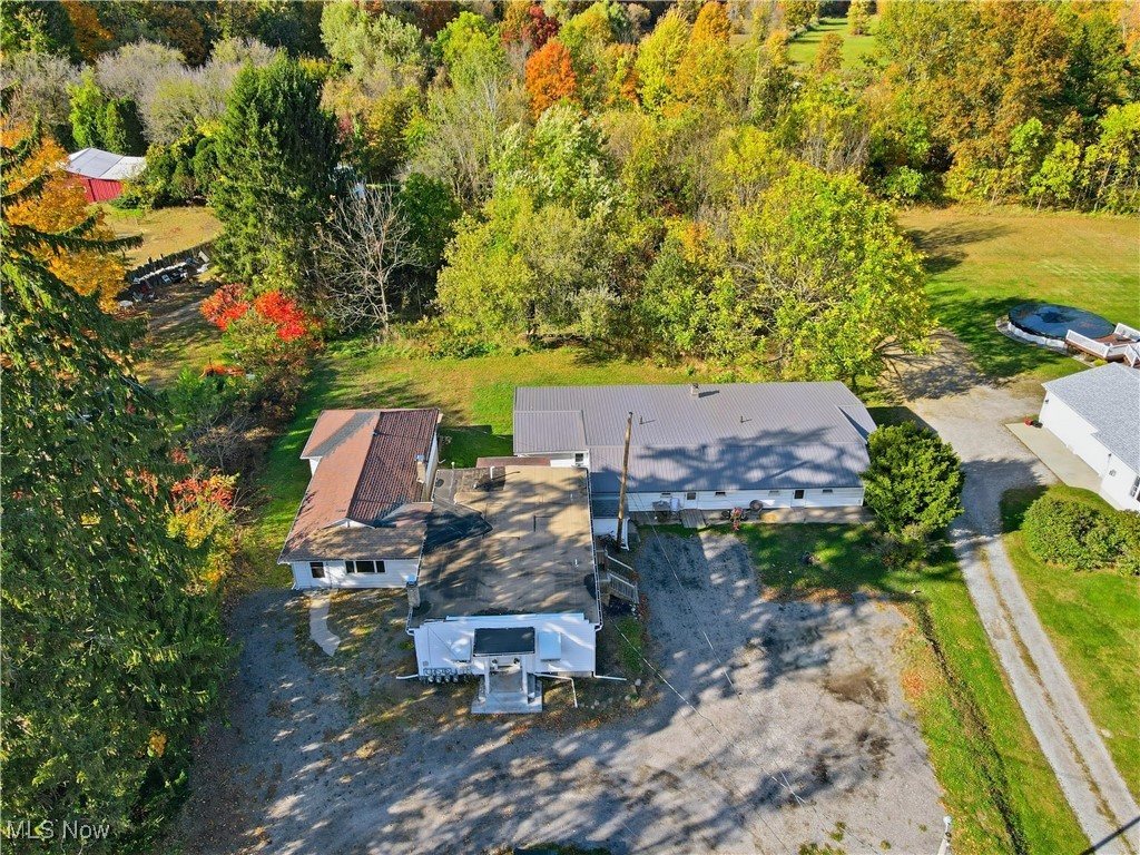 6215 North Avenue Geneva OH 44041