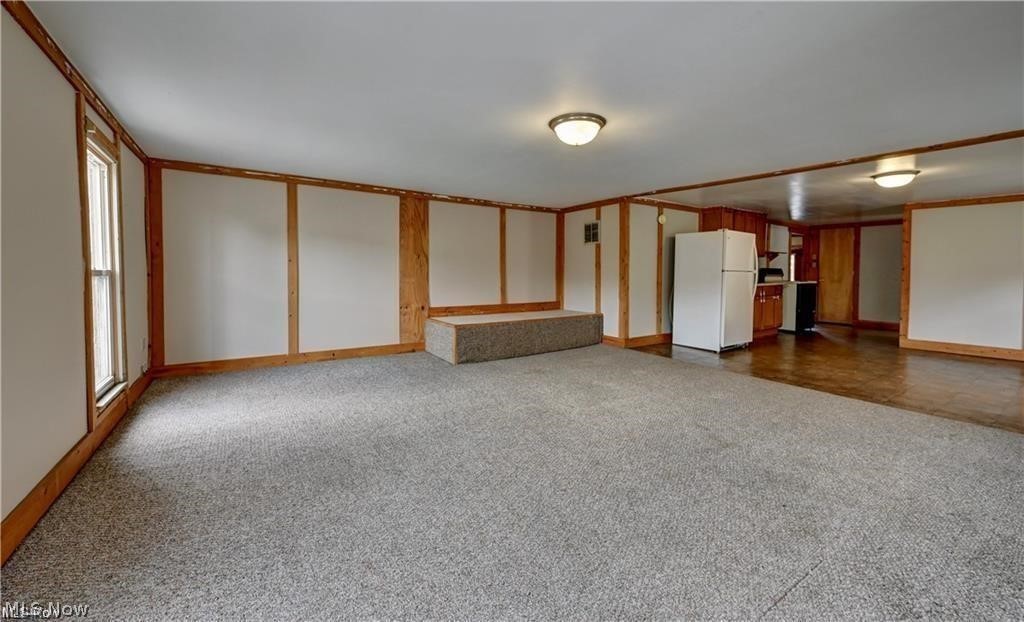 131 N Wooster Strasburg OH 44680