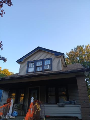 13517 Clifford Avenue Cleveland OH 44135