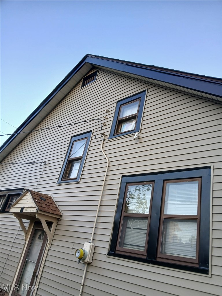 13517 Clifford Avenue Cleveland OH 44135