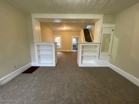 459 Wooster Road N Barberton OH 44203