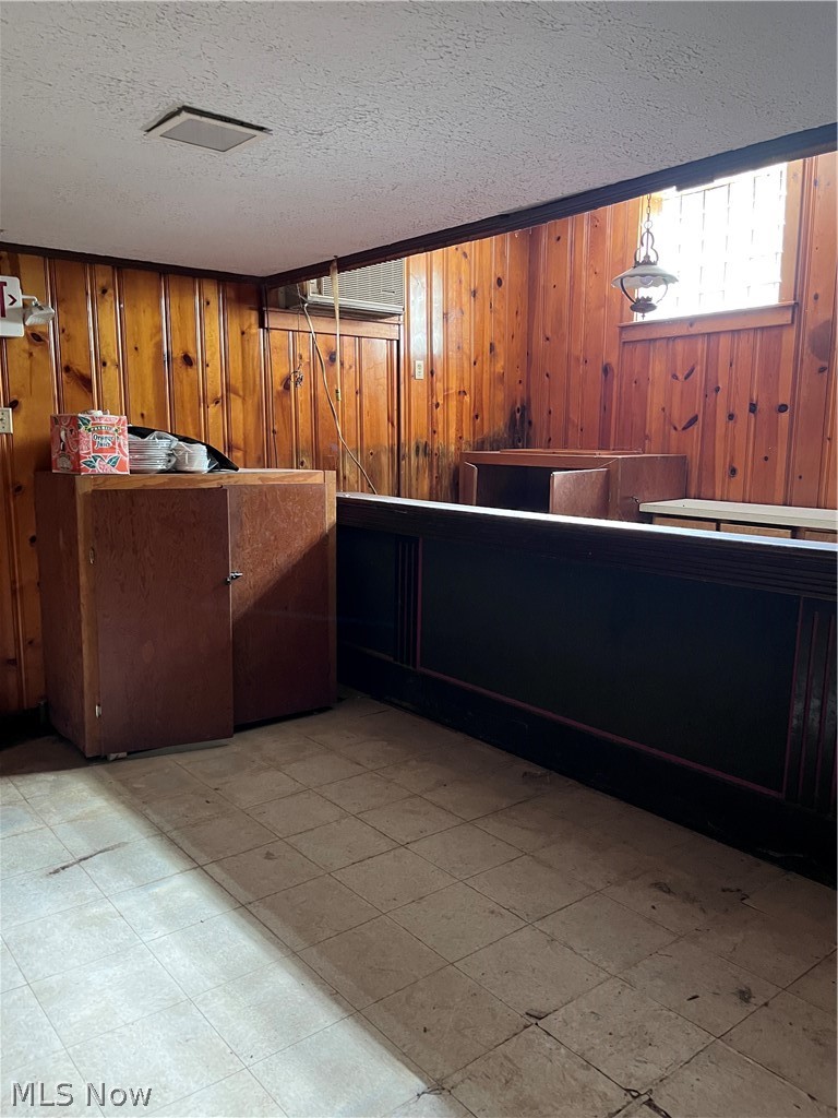 122 21st Street NW Barberton OH 44203