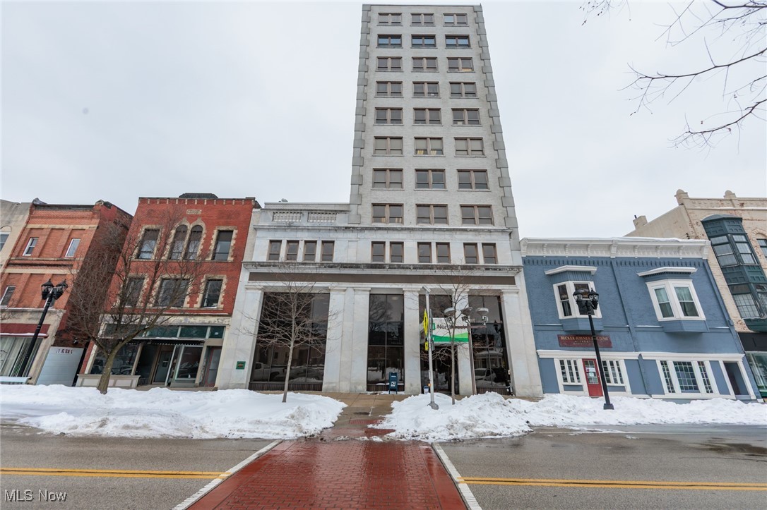 124 Middle Avenue Elyria OH 44035