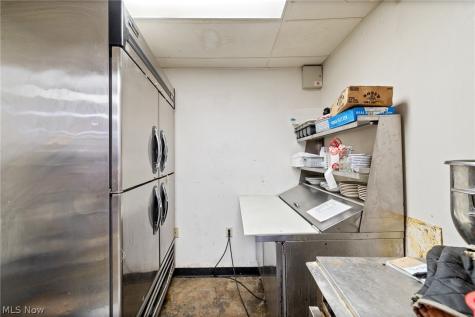 1409 Bison Street NW Massillon OH 44647