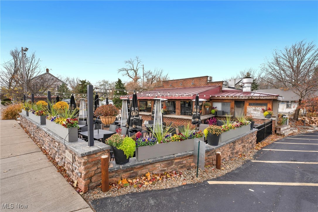 36816 Detroit Road Avon OH 44011