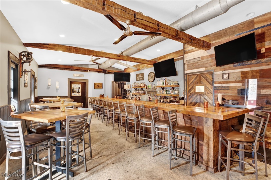 36816 Detroit Road Avon OH 44011