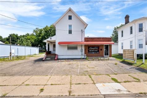 914 Erie Street S Massillon OH 44646