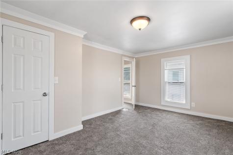 914 Erie Street S Massillon OH 44646