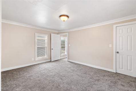 914 Erie Street S Massillon OH 44646