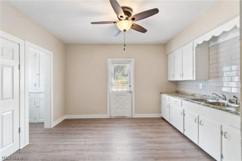 914 Erie Street S Massillon OH 44646