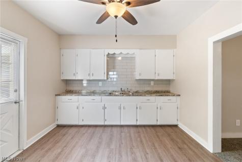 914 Erie Street S Massillon OH 44646