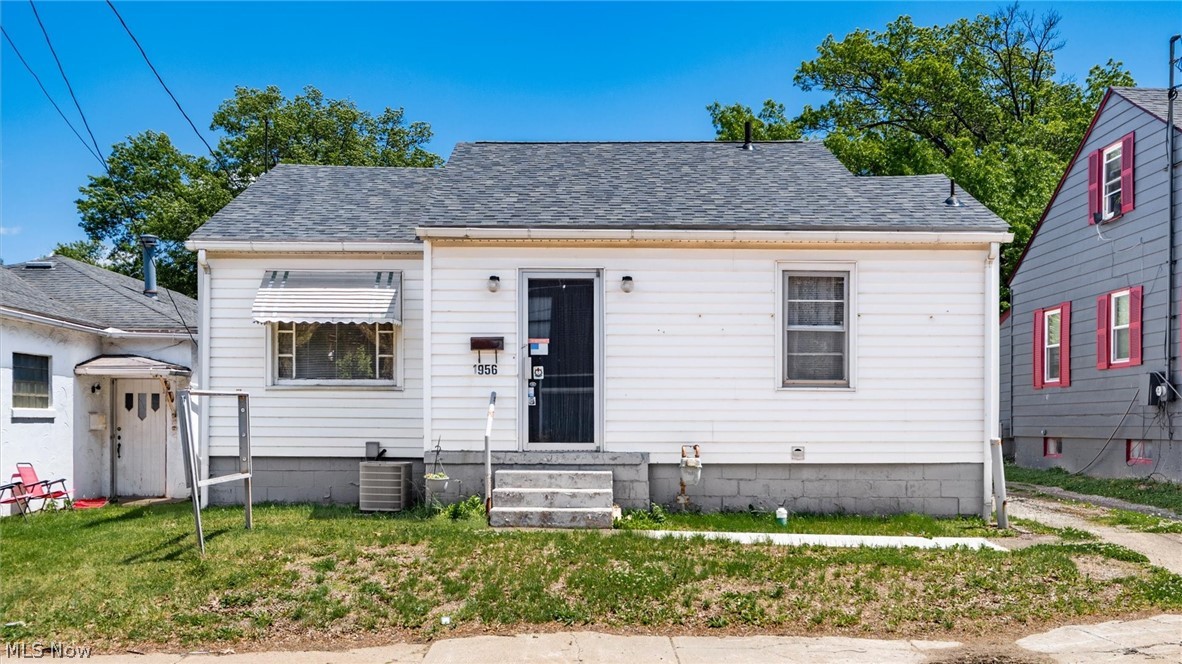 1942 Maple Avenue Zanesville OH 43701