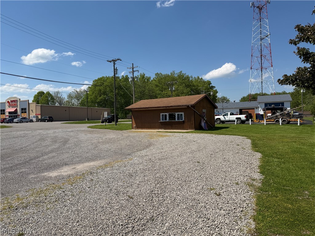 Mahoning Avenue Lake Milton OH 44429