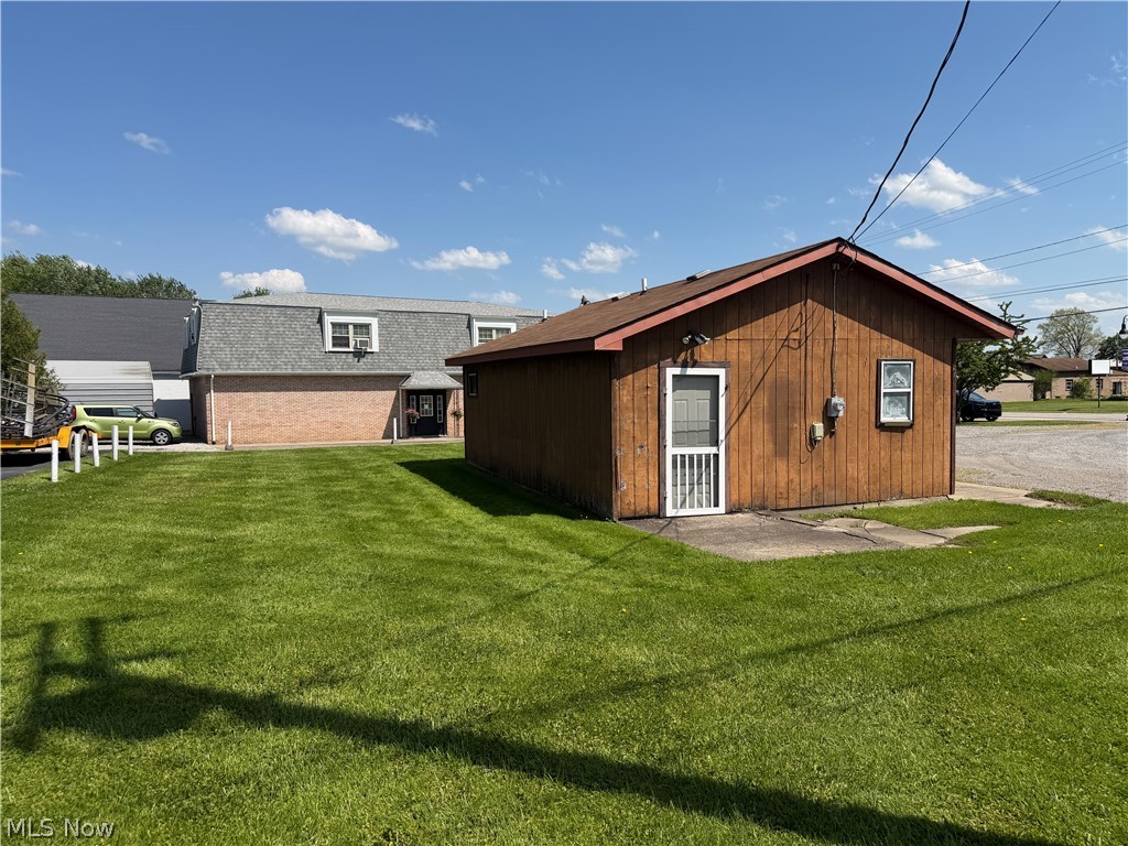Mahoning Avenue Lake Milton OH 44429