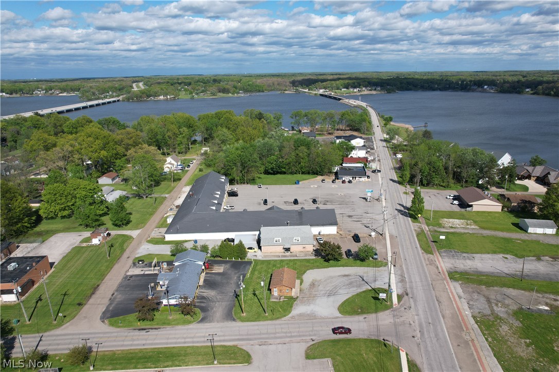 Mahoning Avenue Lake Milton OH 44429