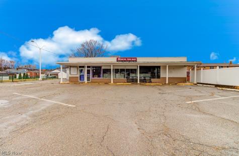 726 E Lincoln Way Minerva OH 44657