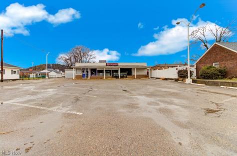 726 E Lincoln Way Minerva OH 44657