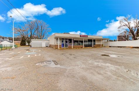 726 E Lincoln Way Minerva OH 44657