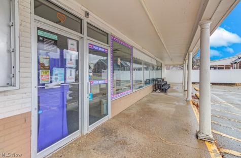 726 E Lincoln Way Minerva OH 44657