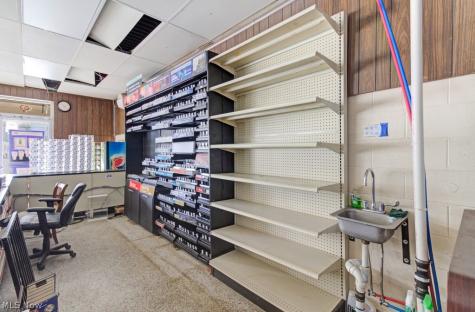 726 E Lincoln Way Minerva OH 44657