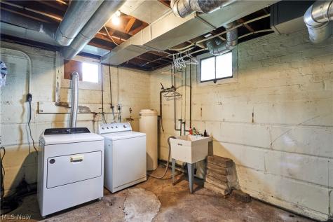 611 N Main Street North Canton OH 44720