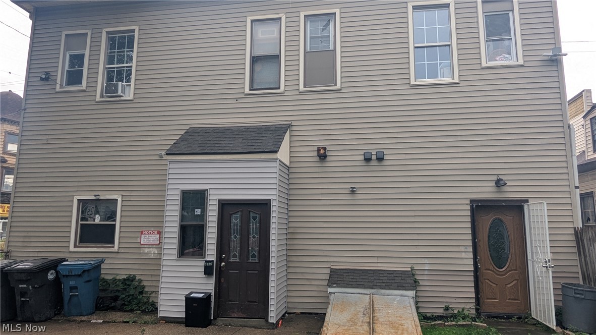5425 Fleet Avenue Cleveland OH 44105
