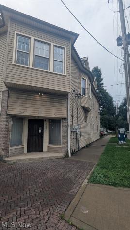5425 Fleet Avenue Cleveland OH 44105